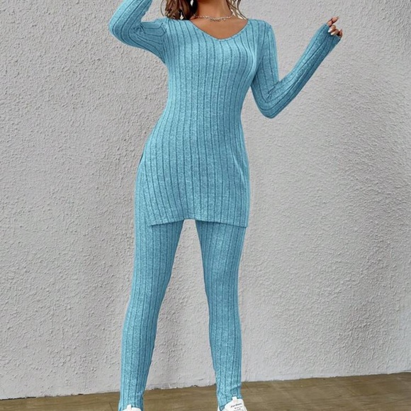 Split Hem Tee & Leggings *NEW* - Picture 6 of 16